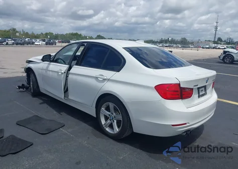 2013 BMW 328I xDrive z USA, uszkodzony, nr VIN WBA3B5C54DF597262